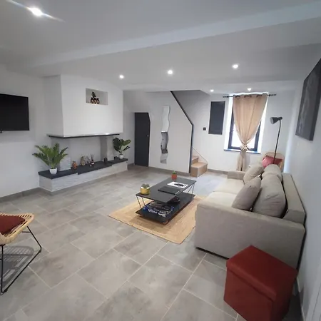 別荘 La Petite Maison De Laura Situee Entre Caen Bayeux La *