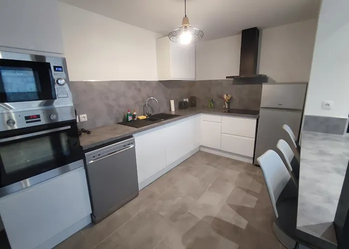 Сasa de vacaciones La Petite Maison De Laura Située Entre Caen Bayeux La Bretteville-l'Orgueilleuse